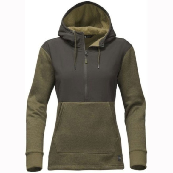 North Face Women Tech Sherpa Pullover 